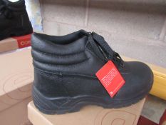 Centek Black Steel Toe Cap Boot size 11 new & boxed