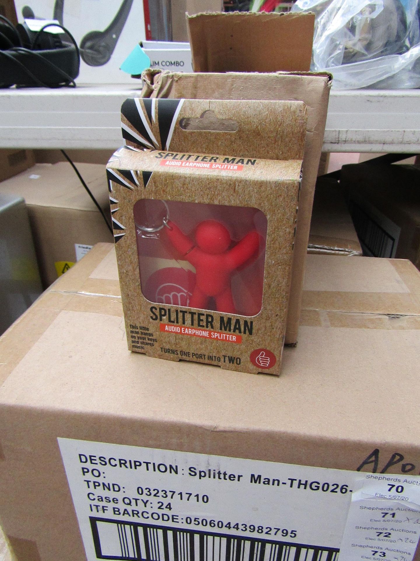 24x Splitter Man AUX cable splitter, new and boxed.