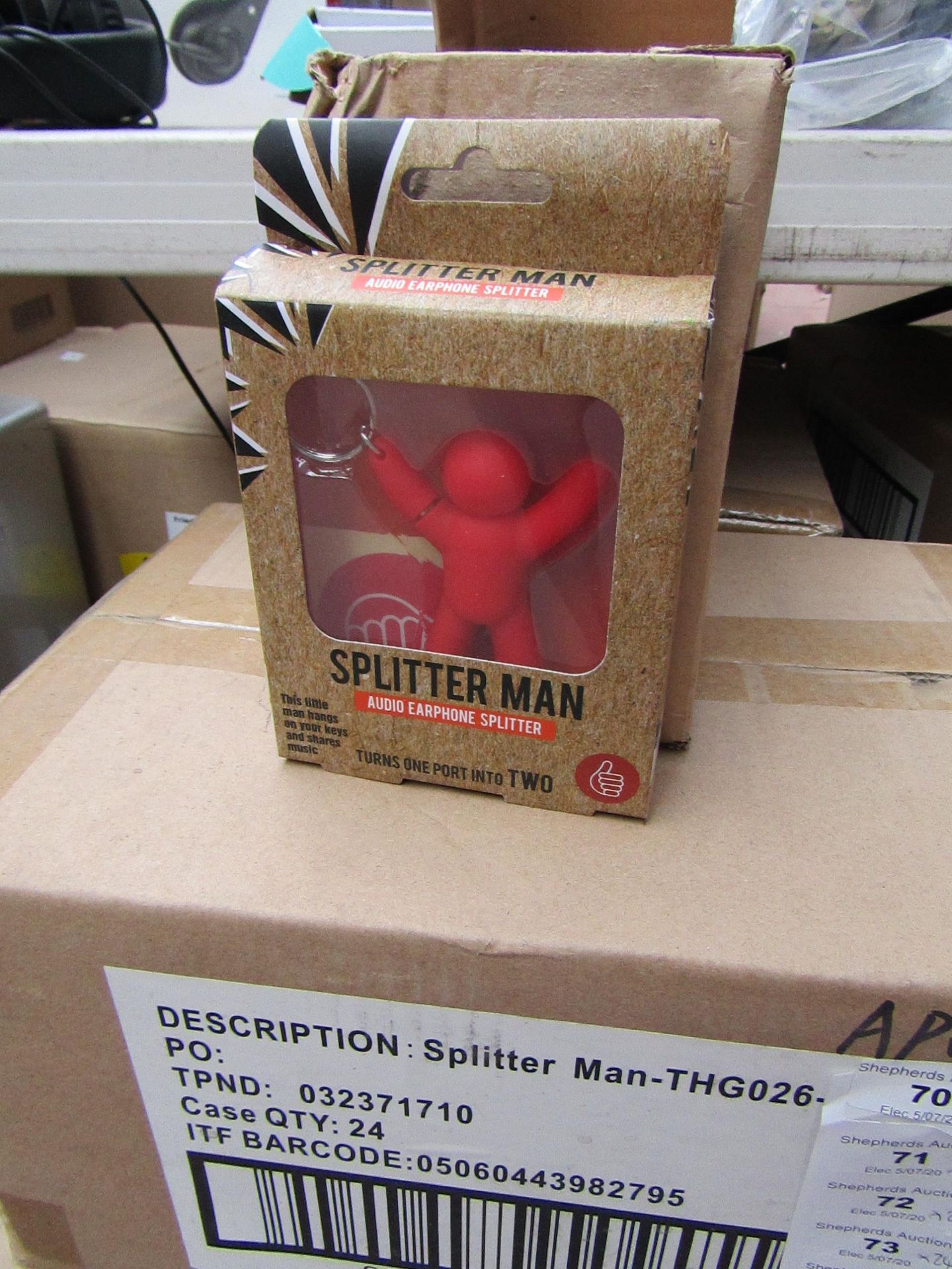 24x Splitter Man AUX cable splitter, new and boxed.