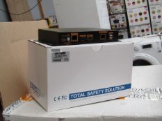 Cop Security 15-HS102TR-U 1 x 2 HDMI splitter / repeater, tested working and boxed.