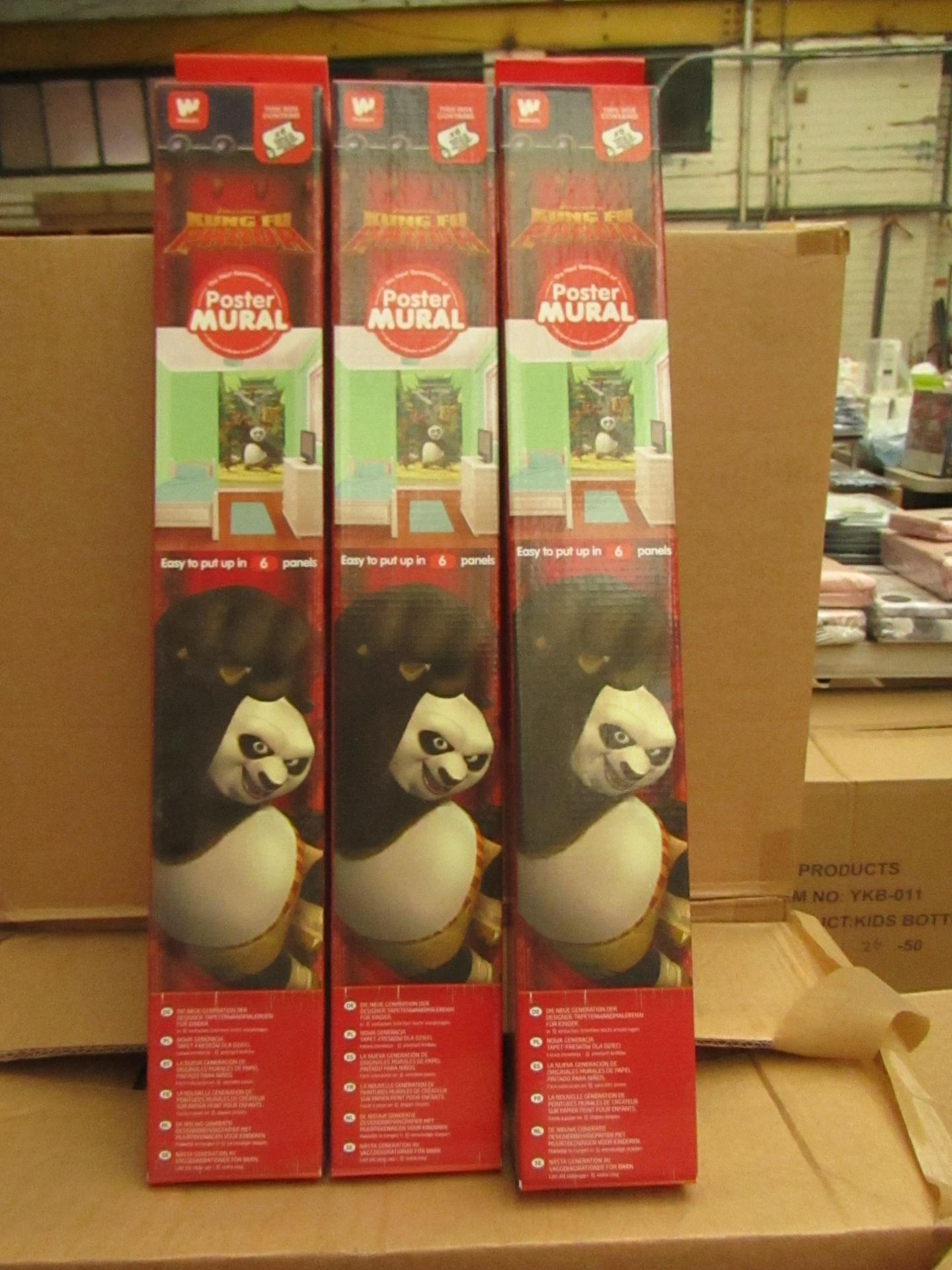 1 x Walltastic Kung Fu Panda Wall Mural. Easy To Put up in 6 Panels. Overall Size 8ft x 5ft. Easily