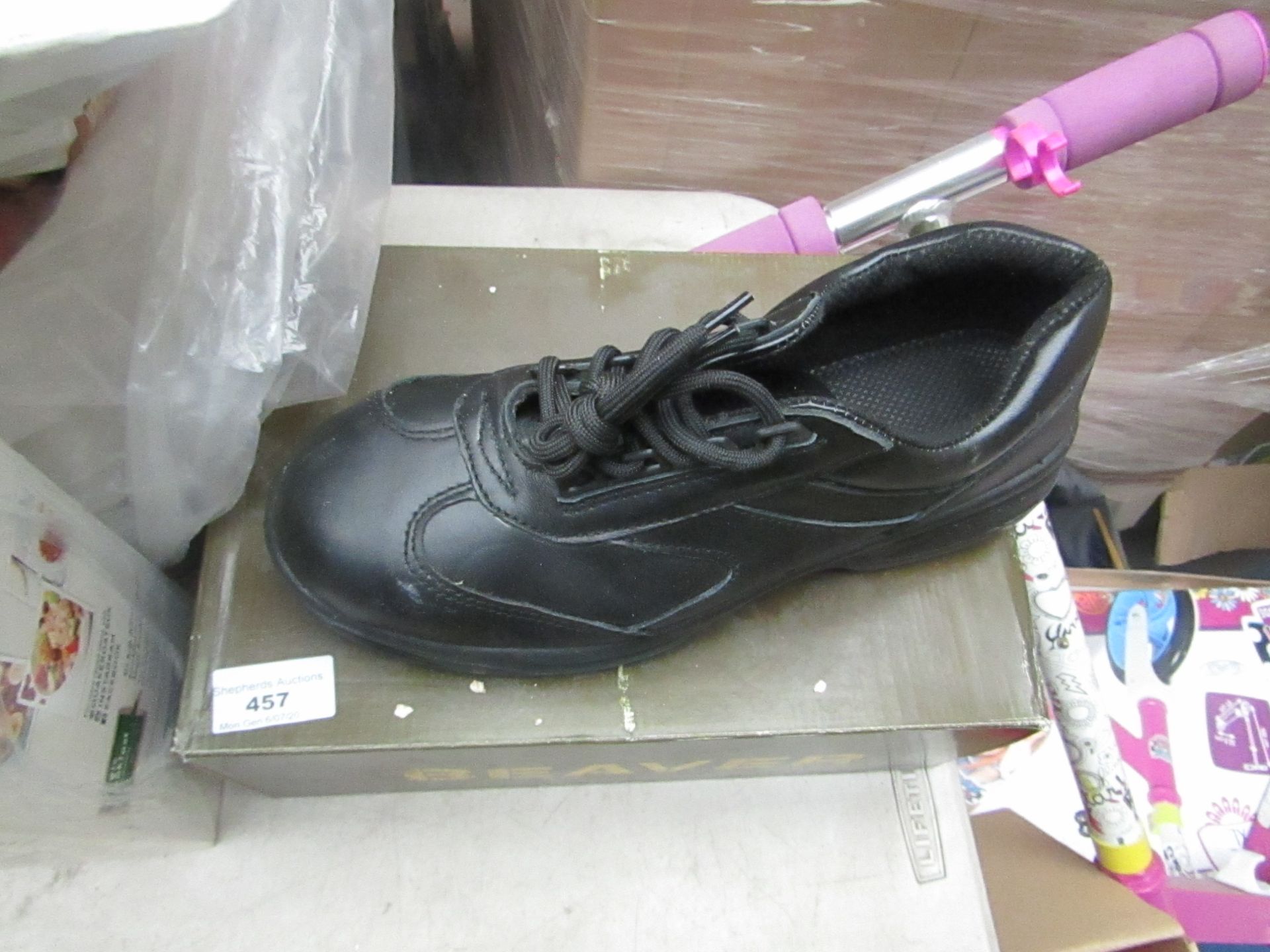 Beaver safety steel toe cap shoes, size 7, new and boxed.