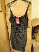 Miss Selfridge Black Velvet Dress size L new with tag