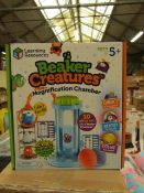 Beaker Creatures Magnification Chamber 10 piece Set. New & Boxed