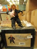 Leonardo Hobo's Ragtime Walter Ornament new & packaged