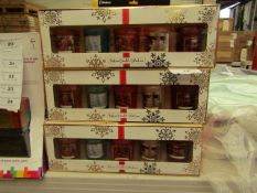 3 x Festive Candle Selection 5 various fragances per set new & packaged