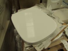 Roca Debba toilet seat, new and boxed.