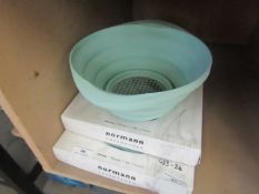 | 1X | NORMANN COPENHAGEN COLLAPSIBLE STRAINER | UNCHECKED (NO GUARANTEE), BOXED | RRP £20.00 |