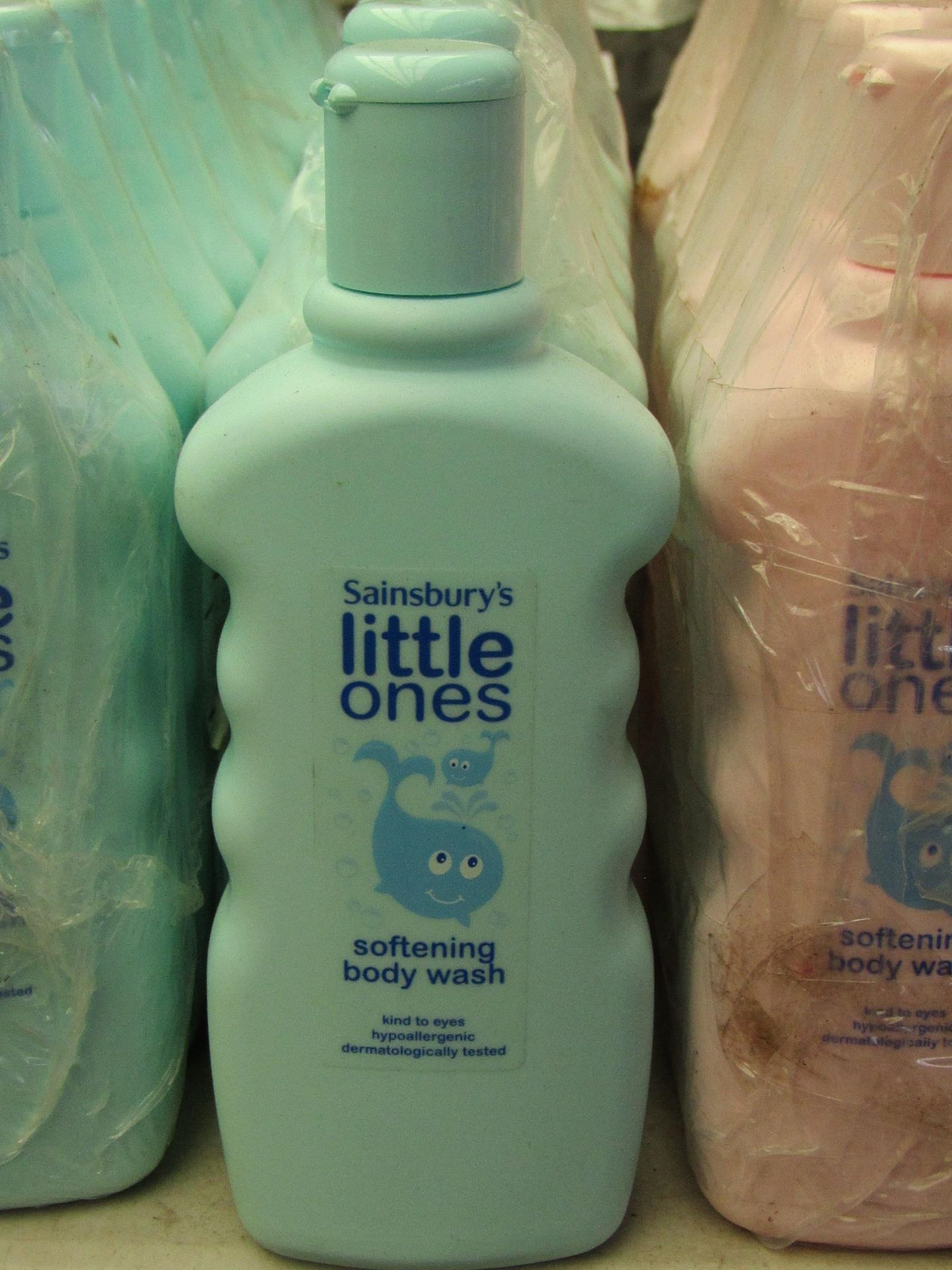 6 x Sainburys 250ml Little Ones Softening Body Wash new