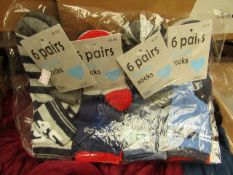 Pack of 24 pairs of Childs socks, new.