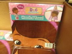 1 x Disney Doc McStuffin Hooded Towel 50 x 115cm new & packaged