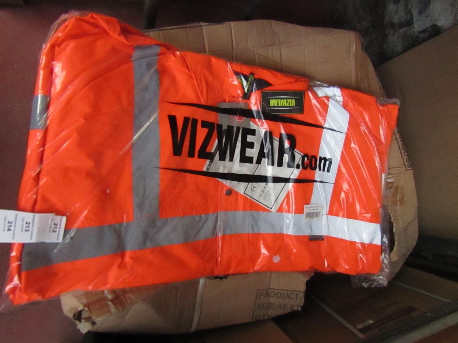 Vizwear hi vis jacket, size 4XL, new and packaged.