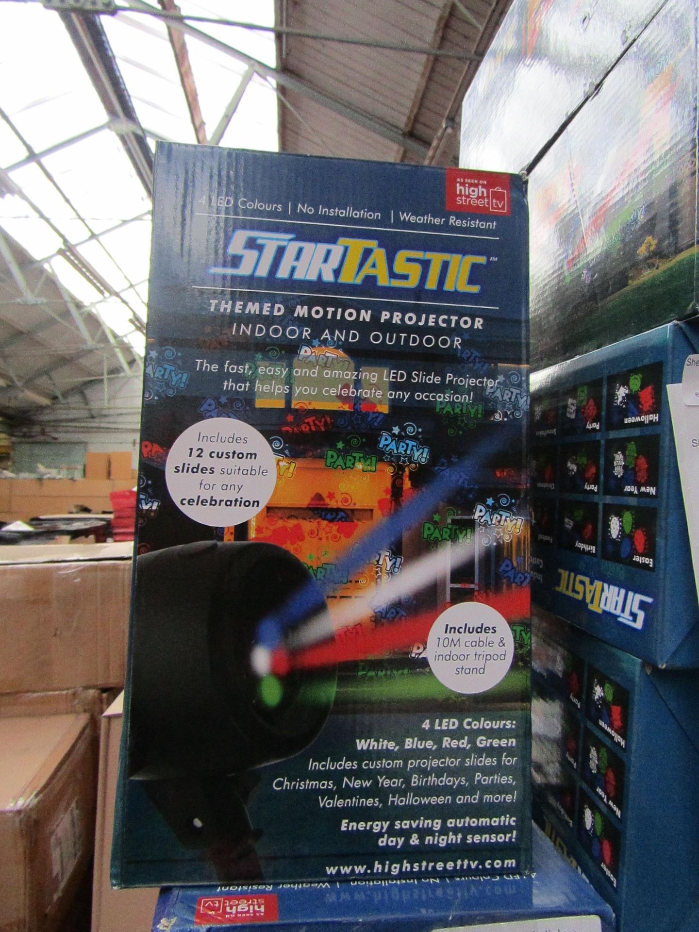 | 1x | STARTASTIC OUTDOOR AND INDOOR THEMED MOTION PROJECTOR | UNCHECKED AND BOXED | NO ONLINE RE-