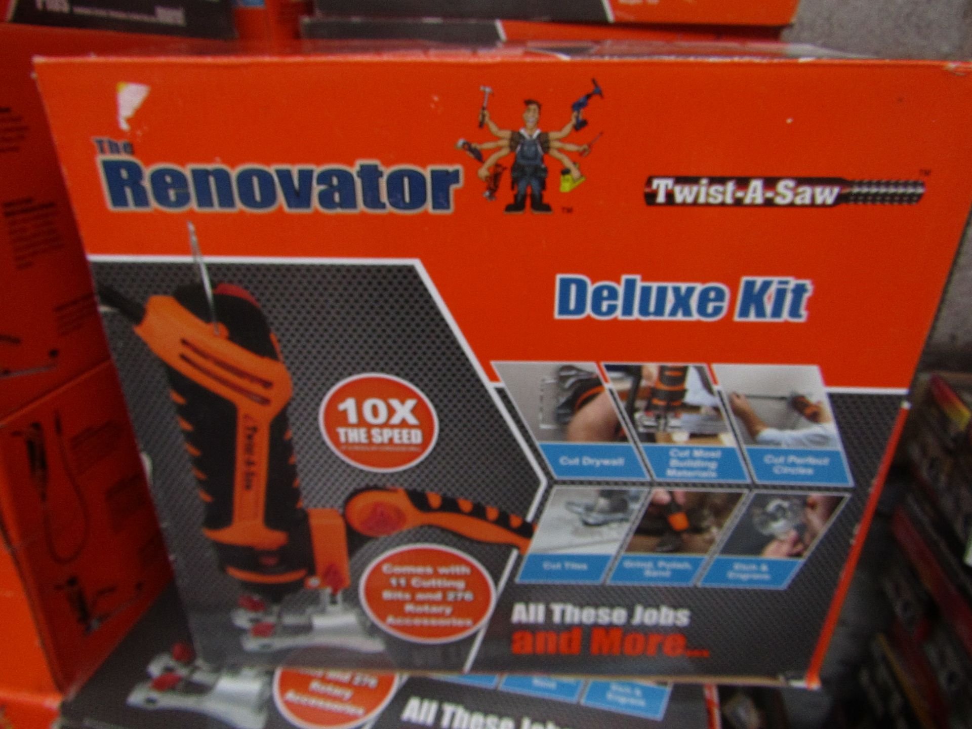 | 1X | RENOVATOR TWIST A SAW WITH ACCESSORY KIT | MAIN UNIT IS TESTED WORKING BUT WE HAVEN'T CHECKED