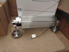 | 1X | DAVEY LIGHTING PILLER OFFSET LED WALL LIGHT | LOOKS UNUSED AND BOXED BUT NO GUARANTEE |