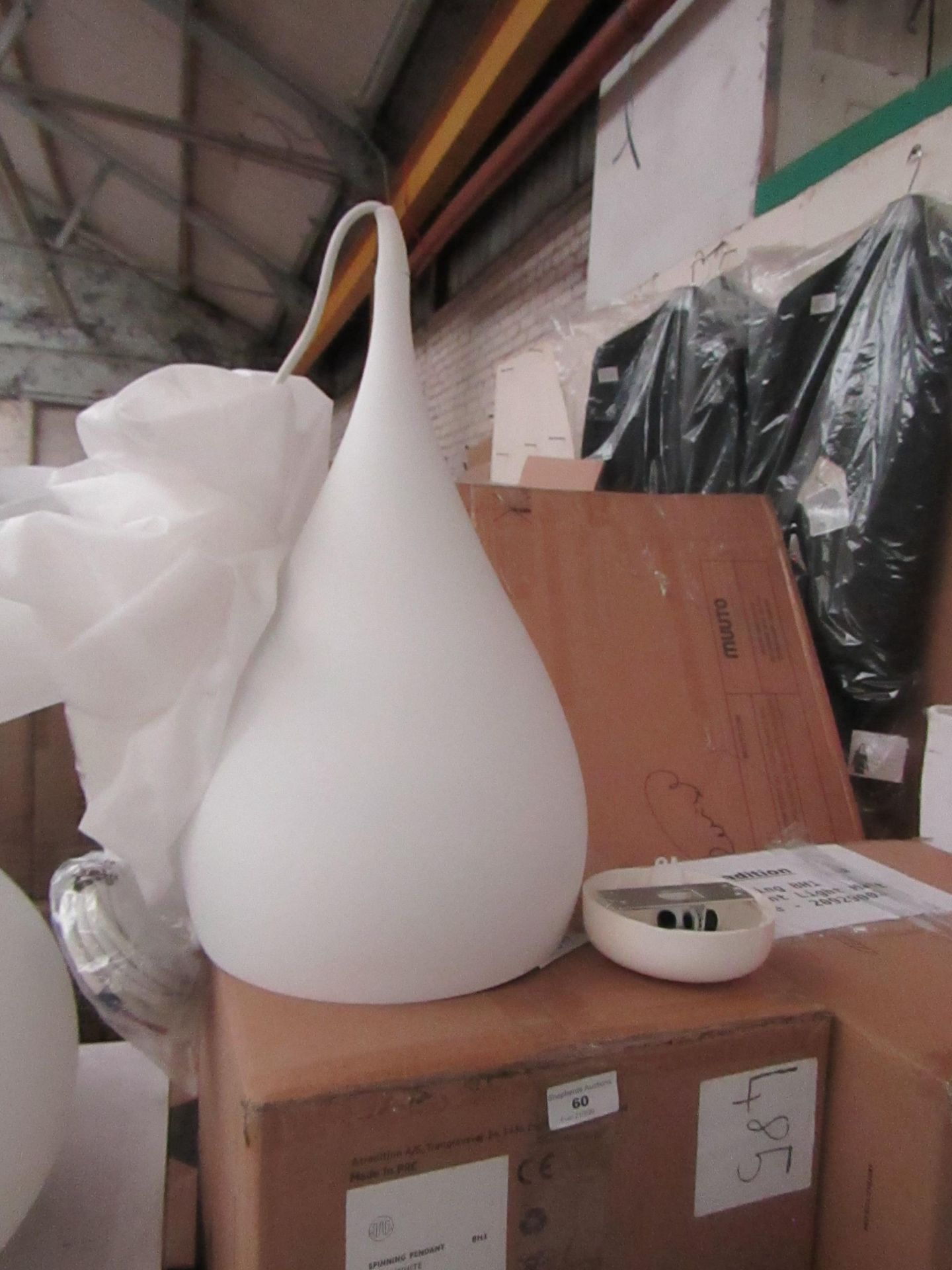 | 1X | SPINNING BH1 MATT WHITE PENDANT LIGHT | LOOKS UNUSED BUT NO GUARANTEE | RRP £185 |