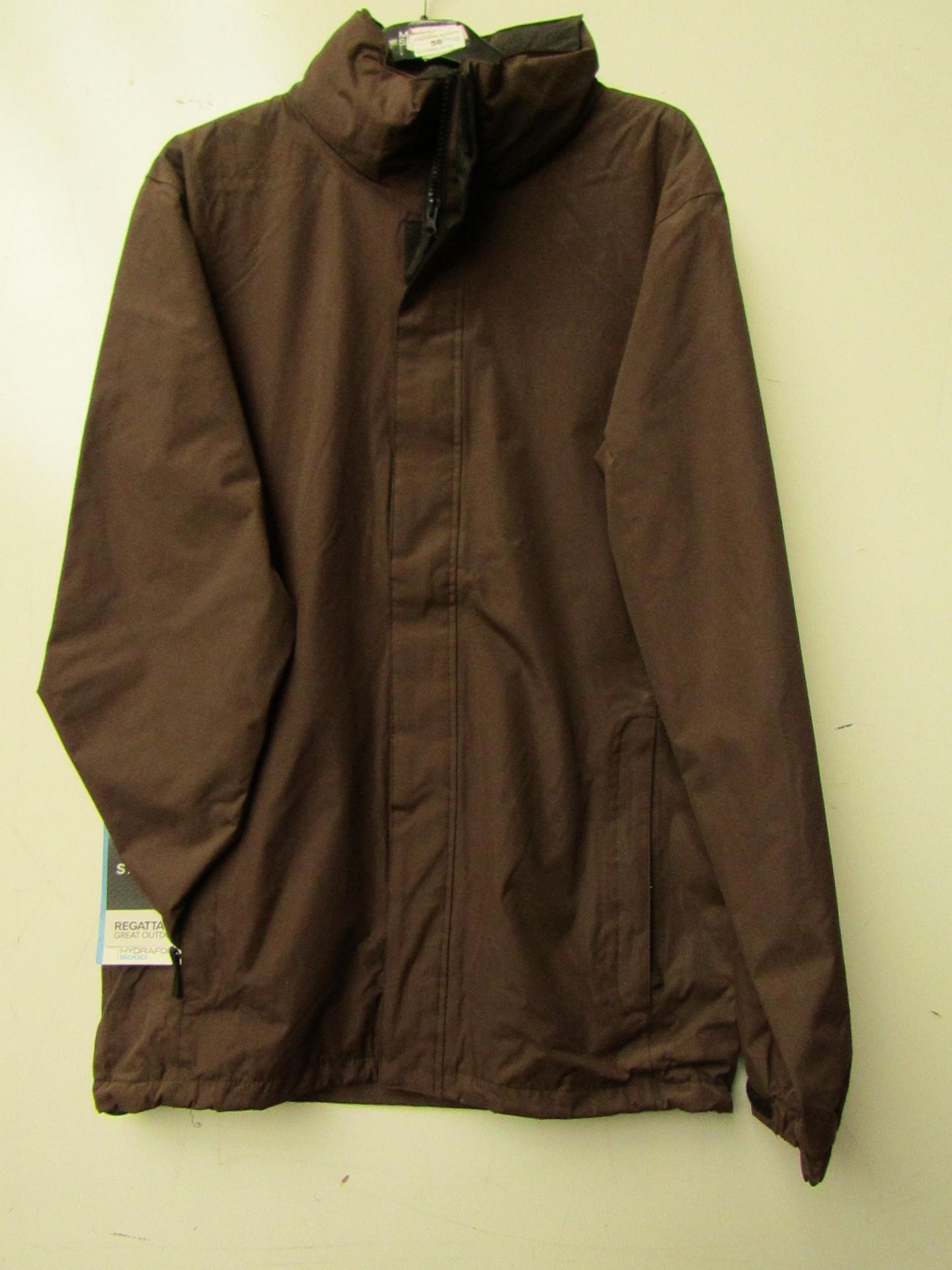 Regatta Size Small Mens Coat. New with Tags but shop soiled so will need a clean