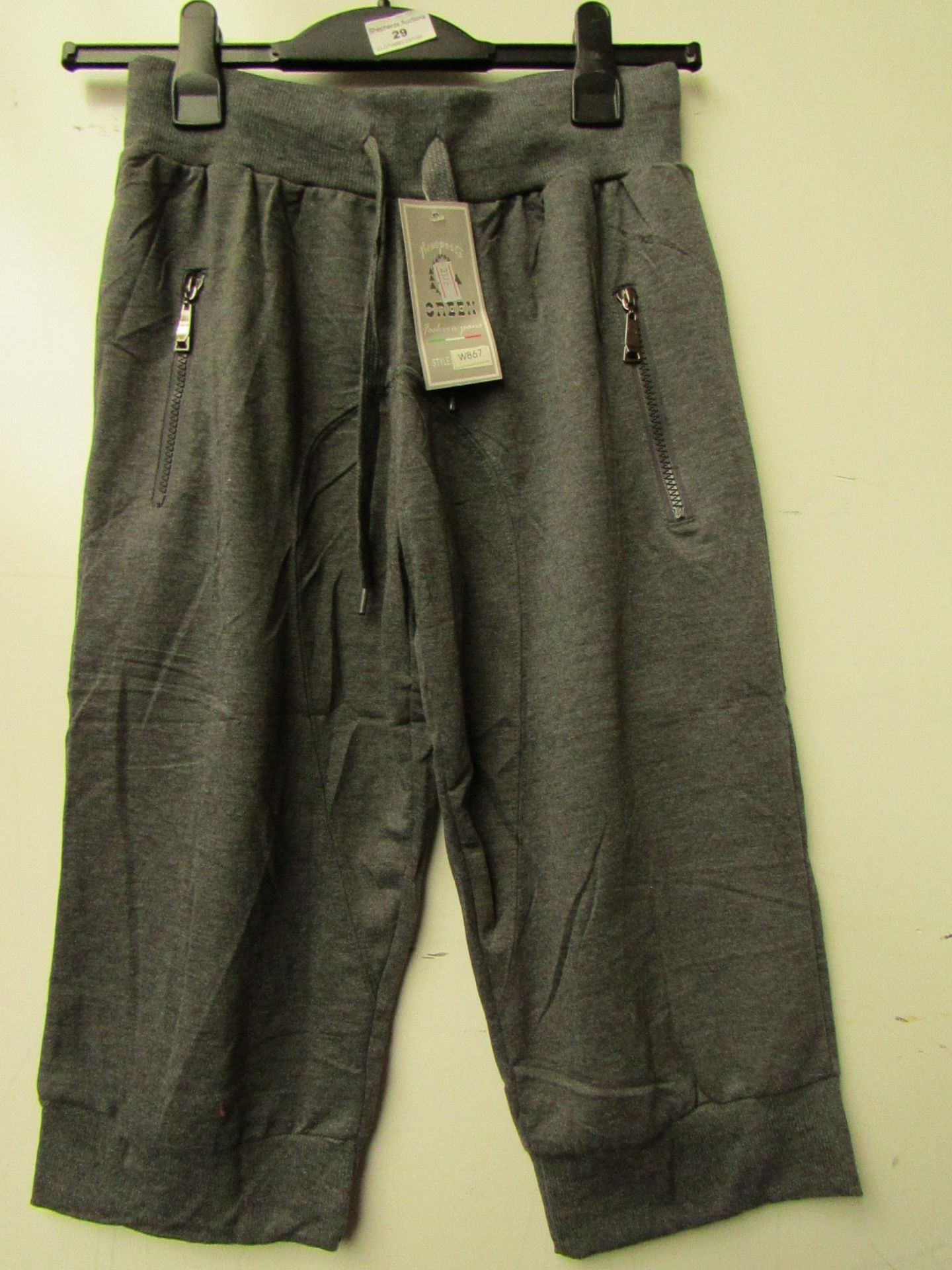 Green Jeans Grey Shorts. Size XL. New with tags