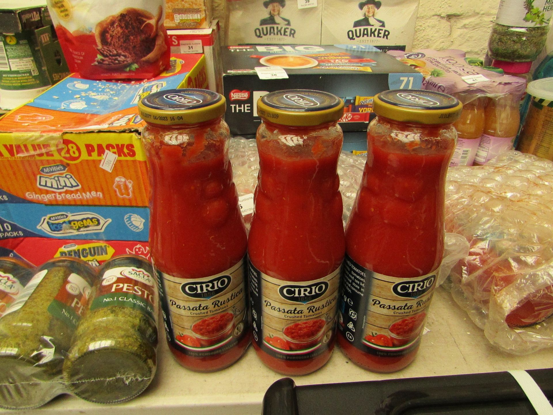 3 X Jars of Cirio Passata Rustica Crushed Tomatoes 680G BBE 06/2023