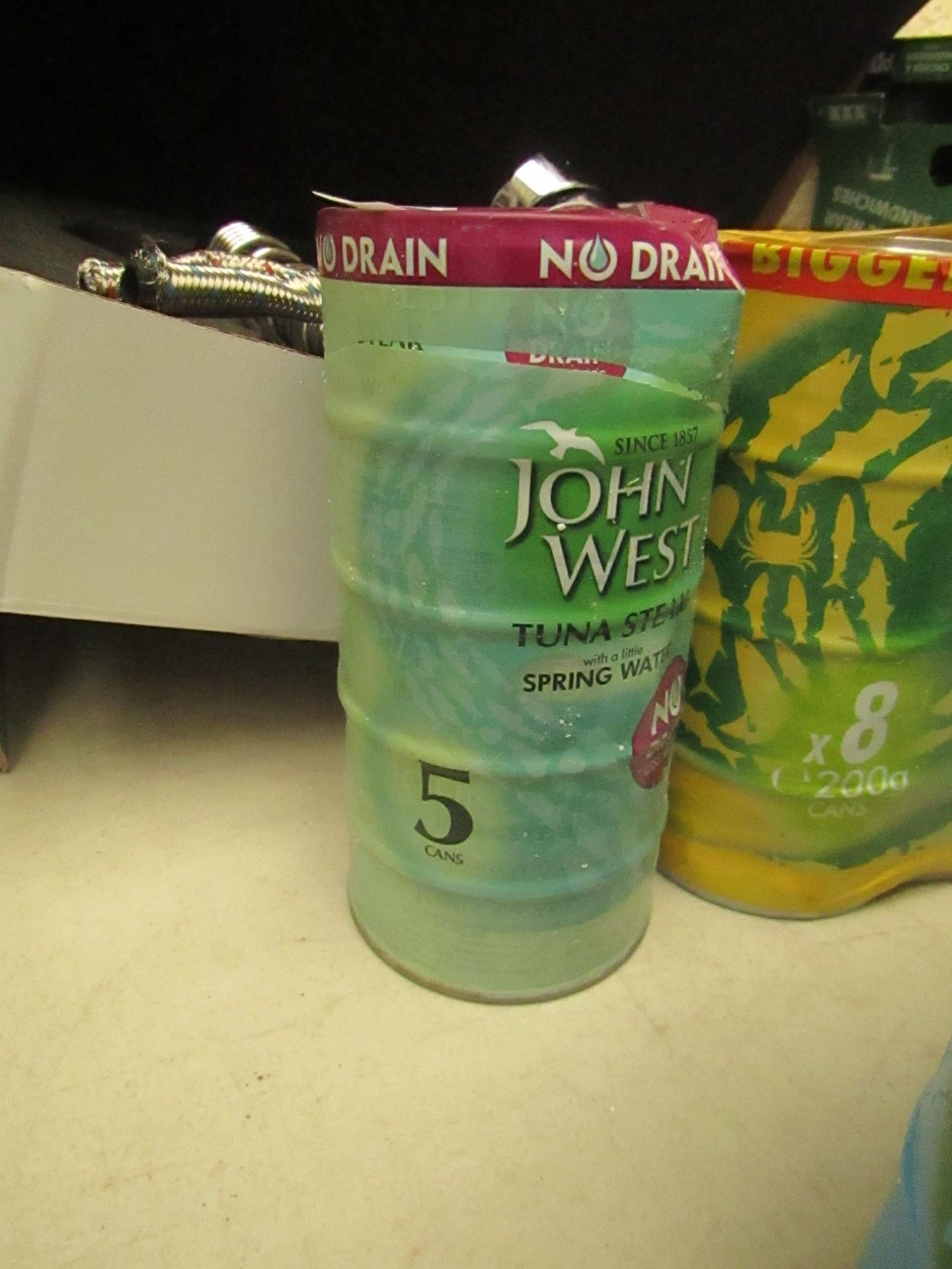 5 X Tins of John West Tuna Steak  in a little spring water,BBE Dec 2021