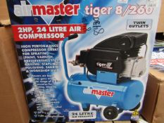 1x AM COMP TIG8/260 230 8430, This lot is a Machine Mart product which is raw and Compressorletely