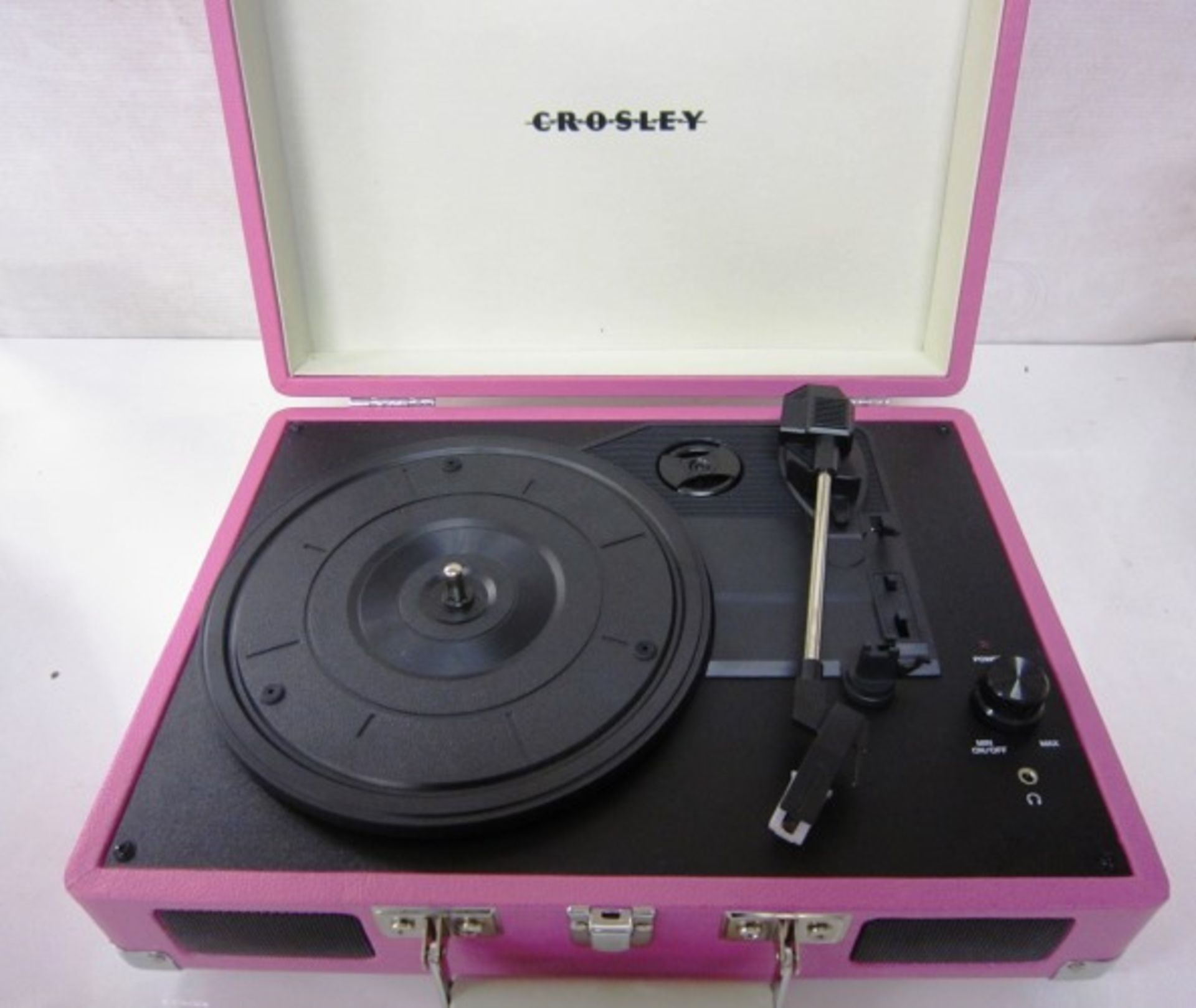 Crosley Cruiser 3 speed portable turntable Model CR8005A-PI. Impressive sound performance meets - Image 3 of 3