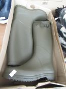 Pair of Aigle wellies, size 35, unused and boxed.