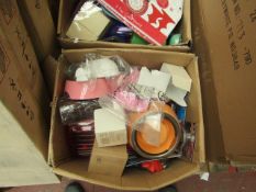 Box containing approx 20x various items such as dog accessories, toys and more. Unchecked.