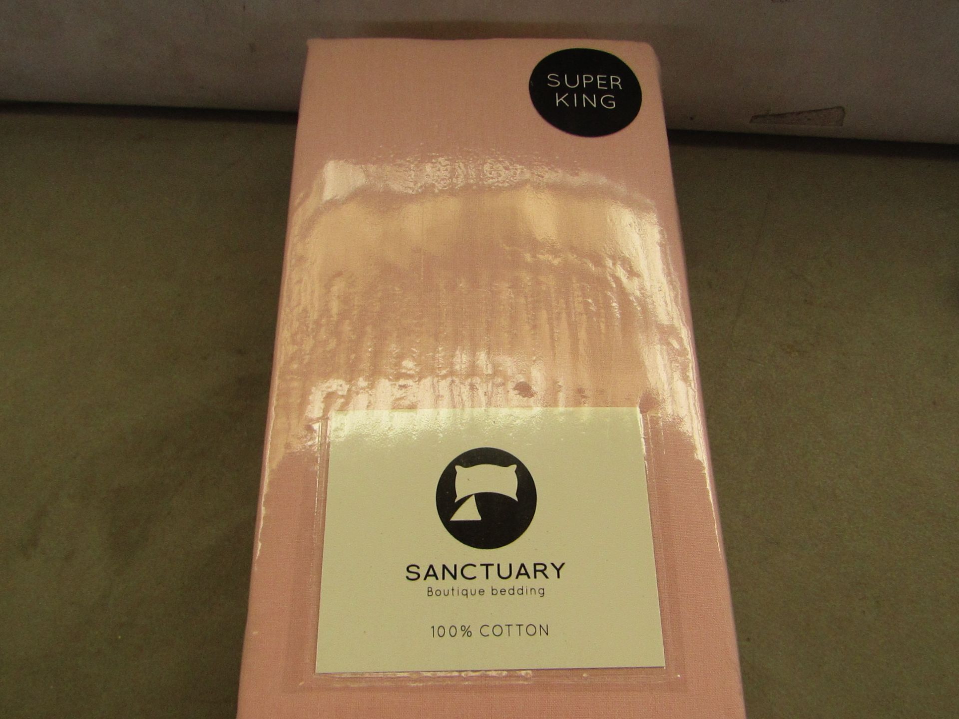 Sanctuary Blush Superking Fitted Sheet. New & Packaged