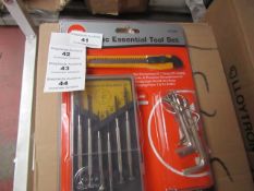 JAK - 15PC Essential Tool Set - New & Packaged.