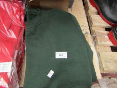 2x Unseek Collection - Dark Green Jumpers - Size Small.