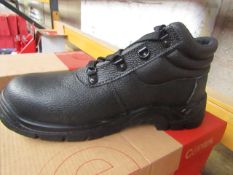 Centek Black Steel Toe Cap Boot size 9 New & Boxed.