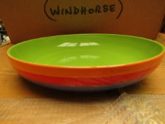 8 x Rainbow Design 21cm Bowls. Unsued & Boxed