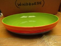 8 x Rainbow Design 21cm Bowls. Unsued & Boxed