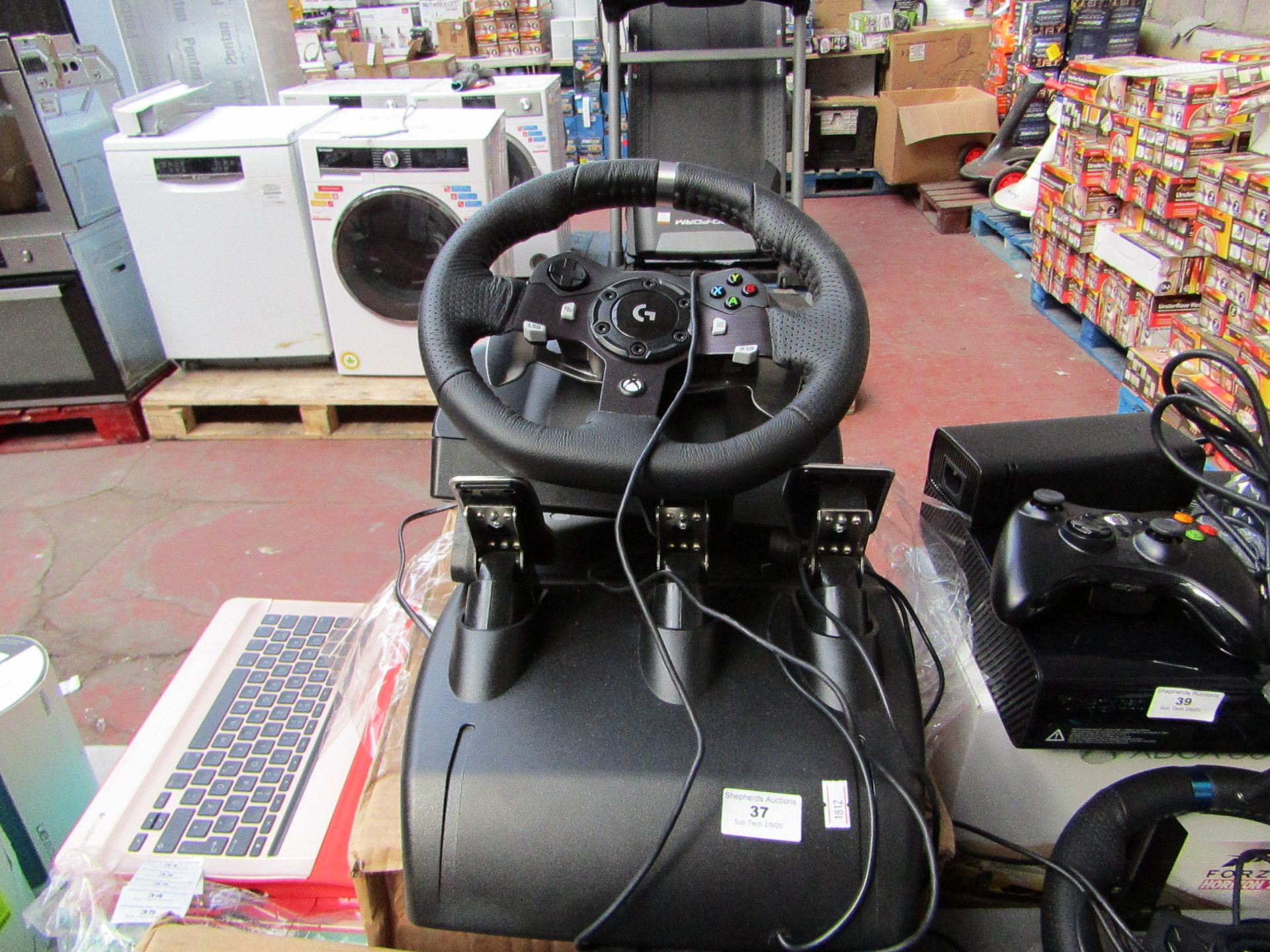 Logitech G29 driving force racing wheel and pedals set, unchecked. RRP £245.00 | Compatible with