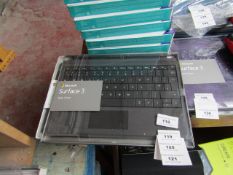 Microsoft Surface 3 type cover, untested and boxed. QWERTY keyboard