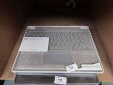 Microsoft Pro 4 signature type cover QWERTY keyboard, unchecked and boxed.