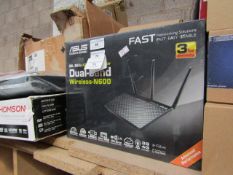 Asus DSL-N55u dual-band wireless-N600, new and boxed. RRP £106.00