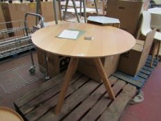 | 1X | COPENHAGUE TABLE CPH20 | LOOKS UNUSED (NO GUARANTEE) | RRP £315.00 |