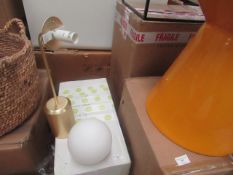 | 1X | LA REDOUTE GOLD COLOURED TABLE LAMP WITH GLASS SHADE | LOOKS UNUSED AND COMES WITH BOXED |