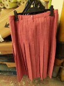 5 x Riddella Skirts. Size 16. new & Packaged