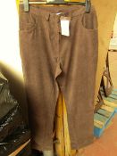 5x Casual Comfort Trousers. Size 20. New & Packaged
