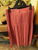 5 x Riddella Skirts. Size 16. new & Packaged