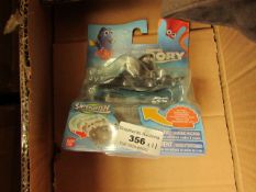 11x Finding Dory - Swiggle Fish - All New & Packaged.