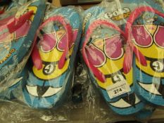 12 Pairs of Size 3 Flip Flops. All Packaged