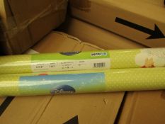 Box of 12 Rolls Of Disney Winnie the Pooh Wallpapers. Unused & Packaged