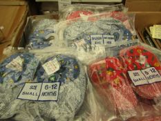 Box of 12 Pairs of Baby Booties. Upto 18months. New & Packaged