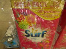 SURF - Tropical Lily & Ylang Ylang (Mega Pack 130 Washes) - Boxes Slightly Damaged.