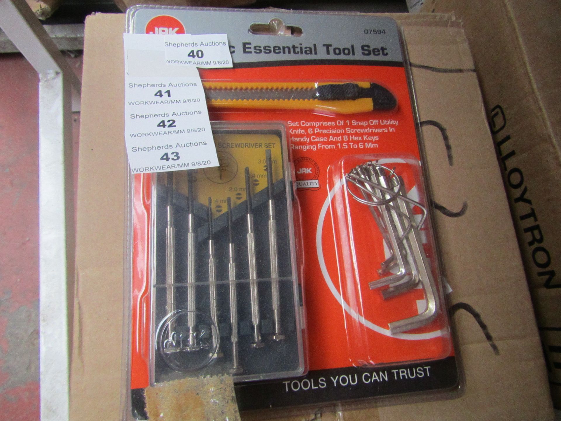 JAK - 15PC Essential Tool Set - New & Packaged.