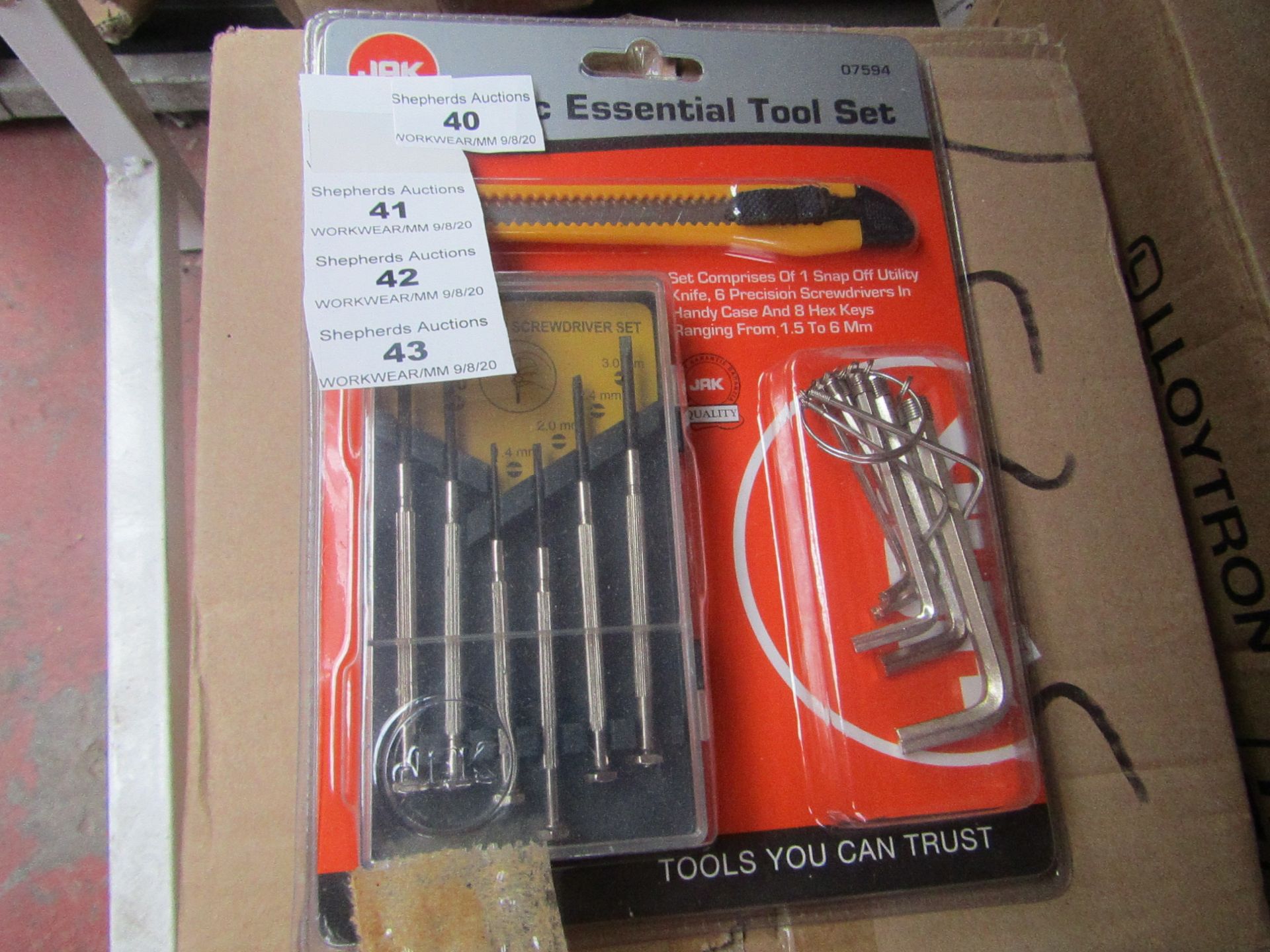 JAK - 15PC Essential Tool Set - New & Packaged.